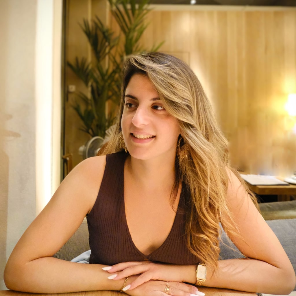 Anastasia Theodoropoulou - Graphic Designer